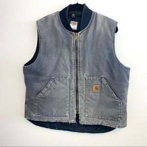 Distressed Carhartt Vest XL